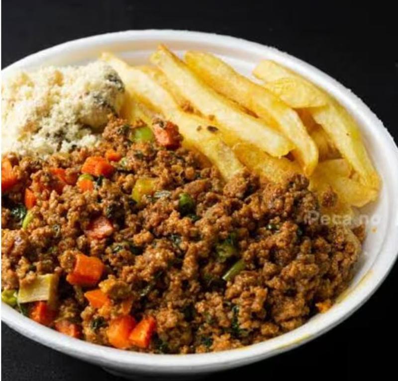carne moída com fritas ( quentinha n 8)